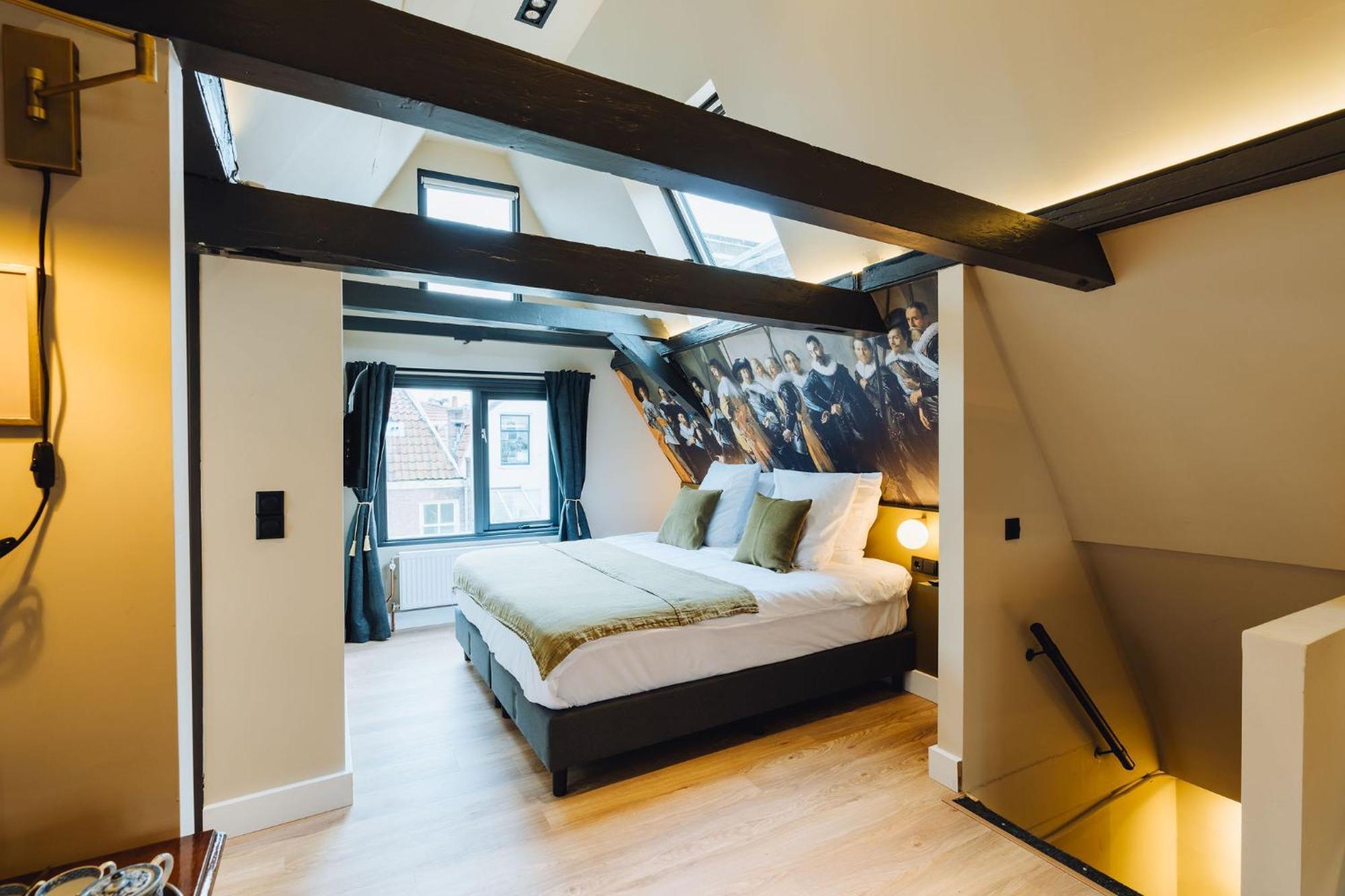 Lok Historics Luxury Art-Inspired Loft In Historic City Centre! Хаарлем Екстериор снимка