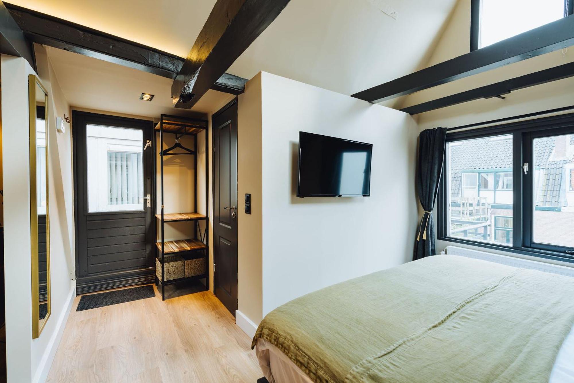 Lok Historics Luxury Art-Inspired Loft In Historic City Centre! Хаарлем Екстериор снимка