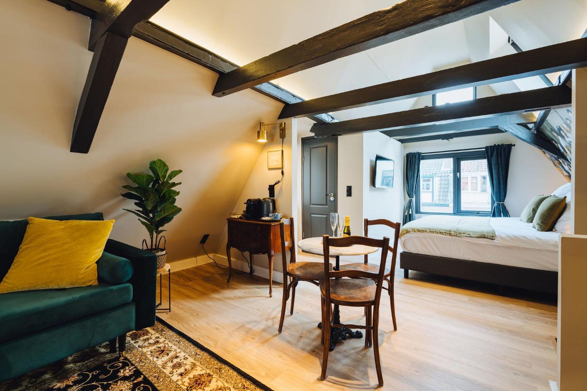 Lok Historics Luxury Art-Inspired Loft In Historic City Centre! Хаарлем Екстериор снимка